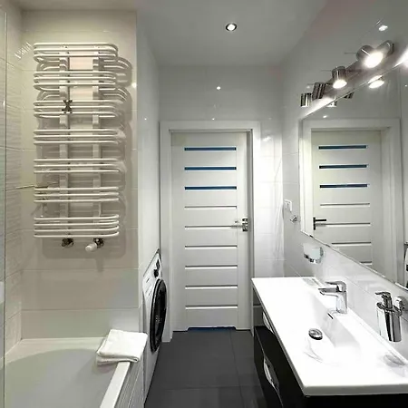 Wola Sowinskiego - Salon, Sypialnia, Balkon, Parking